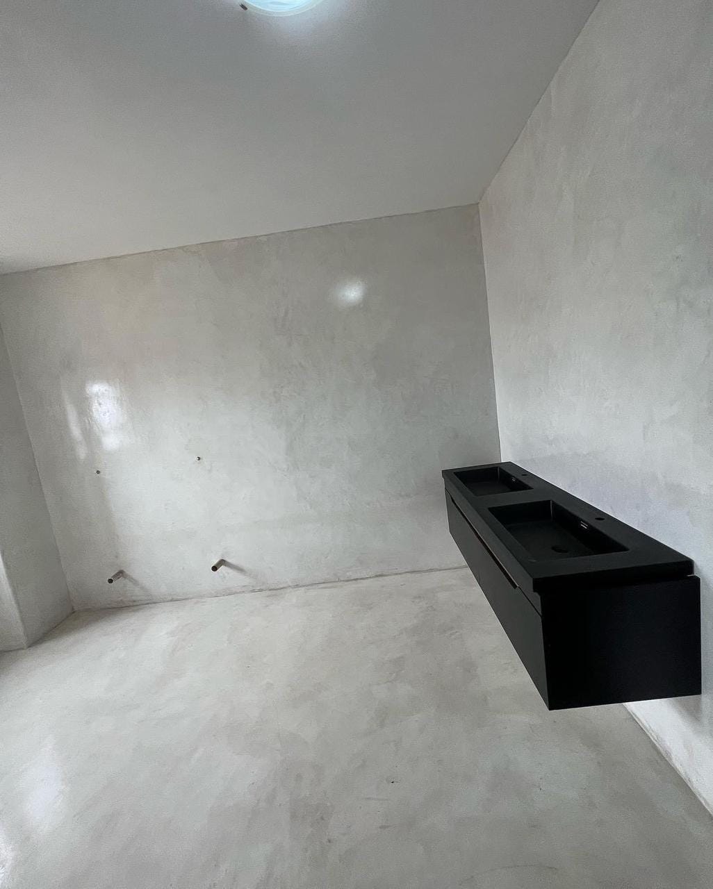 Seamless Bathroom Finish